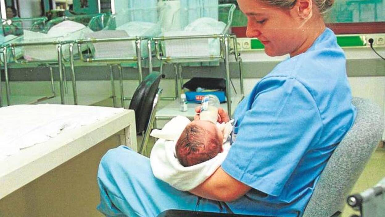 Mínimo histórico de nacimientos en Canarias: solo 14.111 en 2019