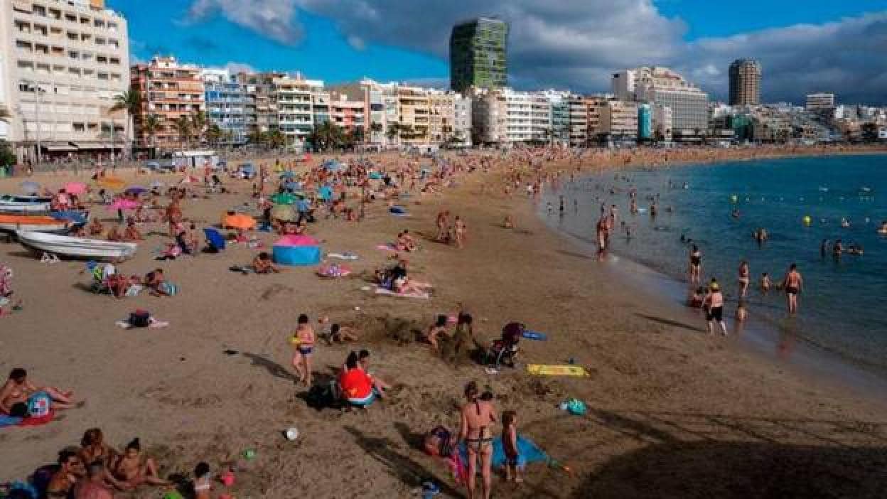 El verano llega con máximas de 30 grados