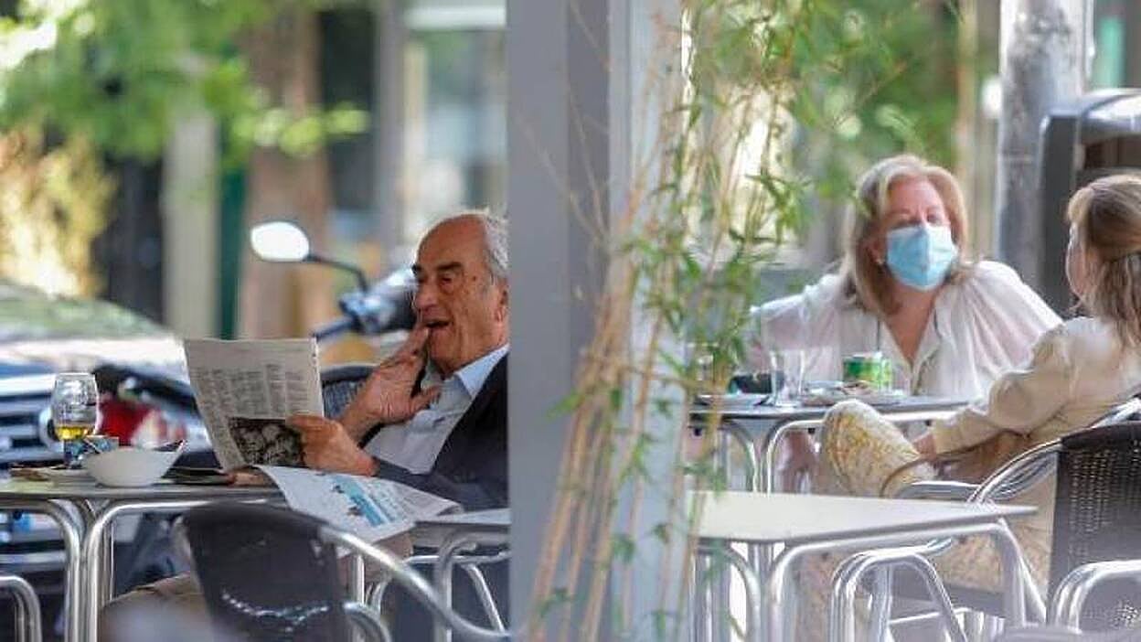 Sanidad apuesta por confinamientos «quirúrgicos» para atajar los rebrotes