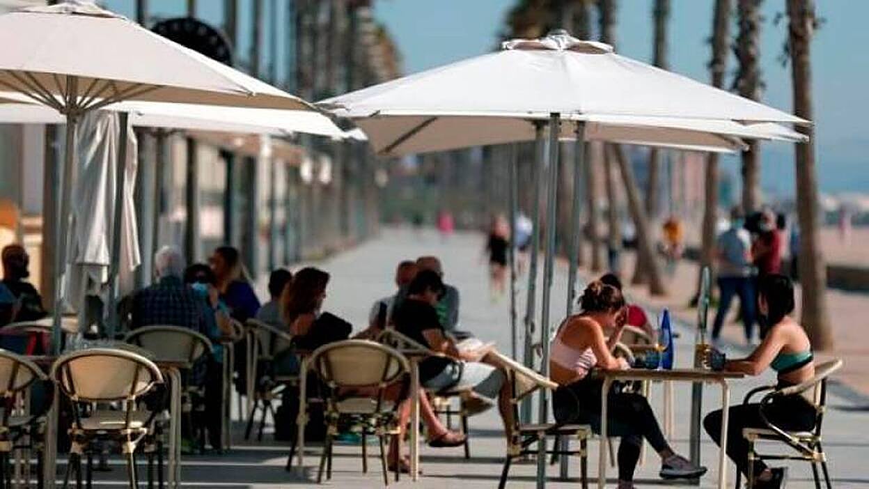 El 56% de los españoles corre riesgo de contagio de coronavirus en su puesto de trabajo