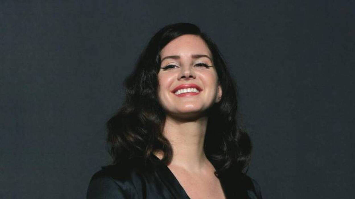 Lana del Rey, romanticismo oscuro y glamur musical