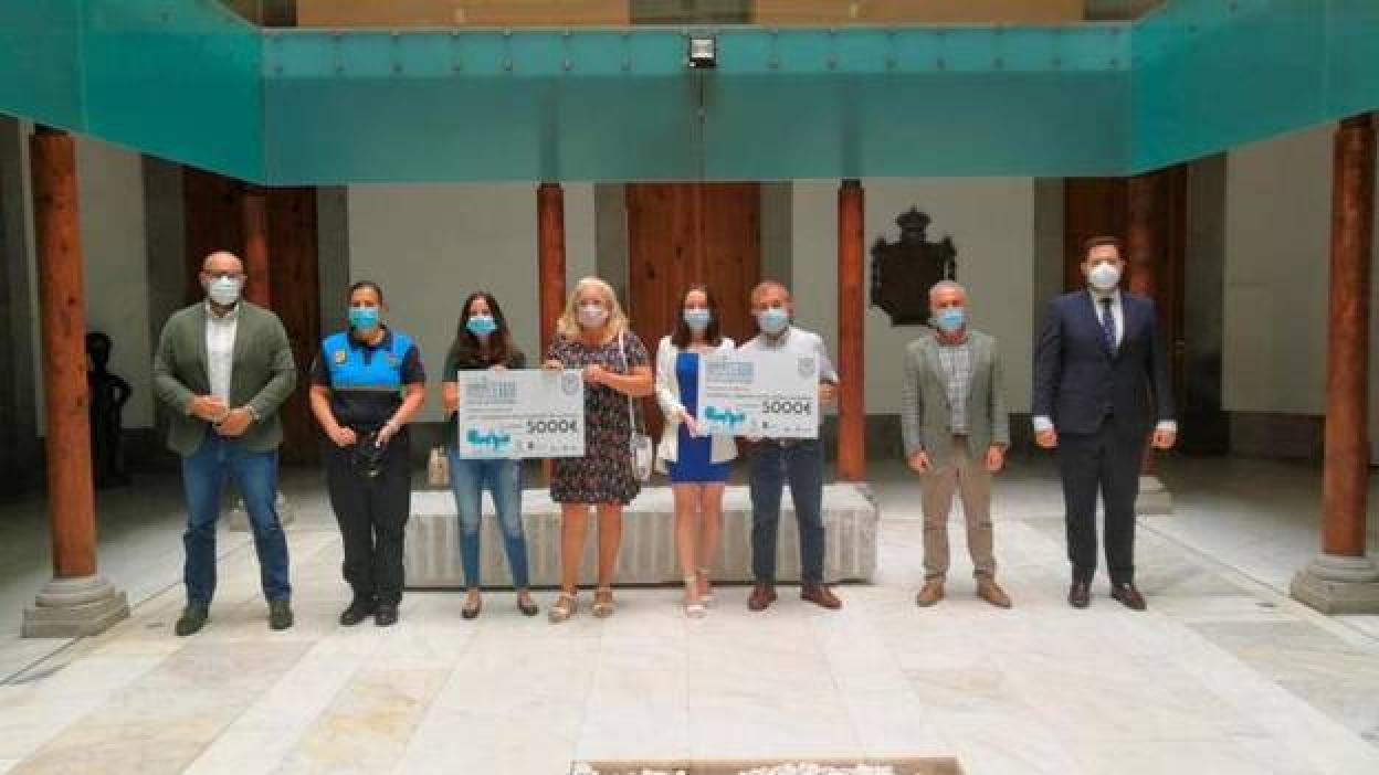 Entregan recaudación de la 21 Carrera a Teror