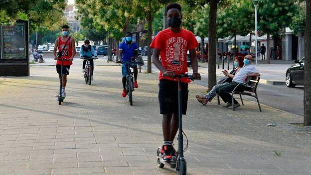 La Generalitat pide no salir de casa en  L'Hospitalet