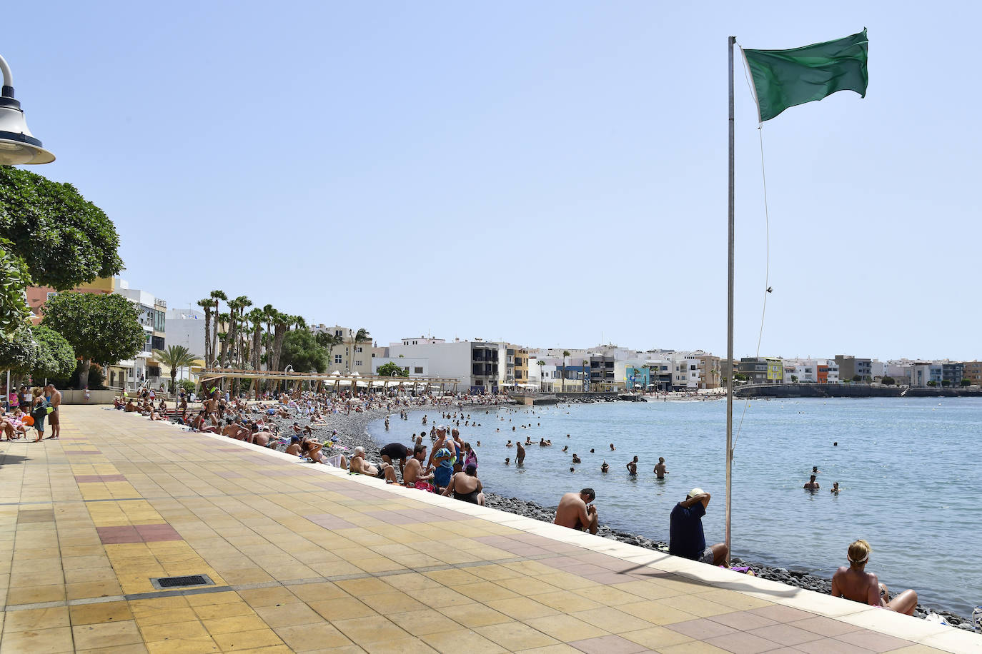 La playa ha sido el lugar preferido para combatir el calor. 