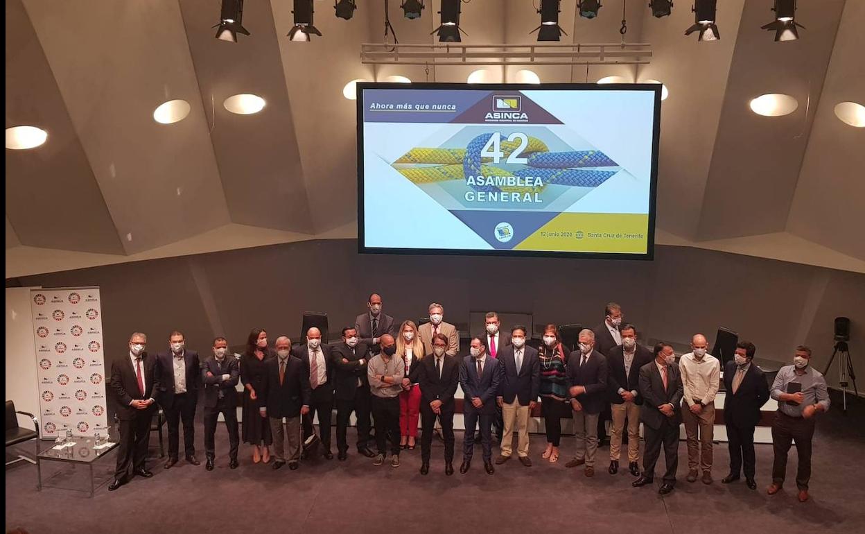 'Ahora más que nunca: industria' es el estrenado lema de esta etapa