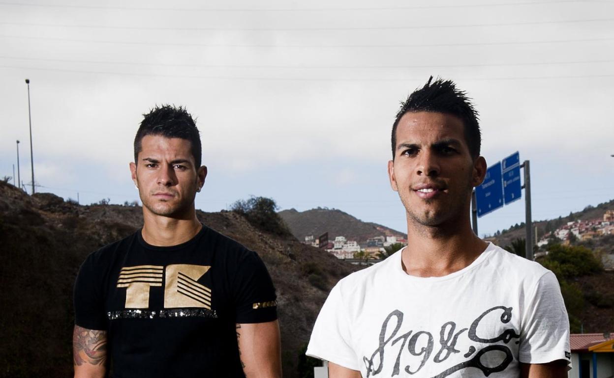 Vitolo y Viera, en el antiguo campo de Barranco Seco y antes de su estreno profesional. Corría agosto de 2010.