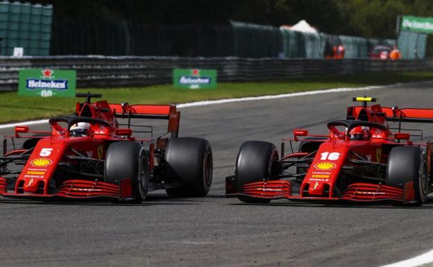 Sebastian Vettel y Charles Leclerc, pilotos de Ferrari. 
