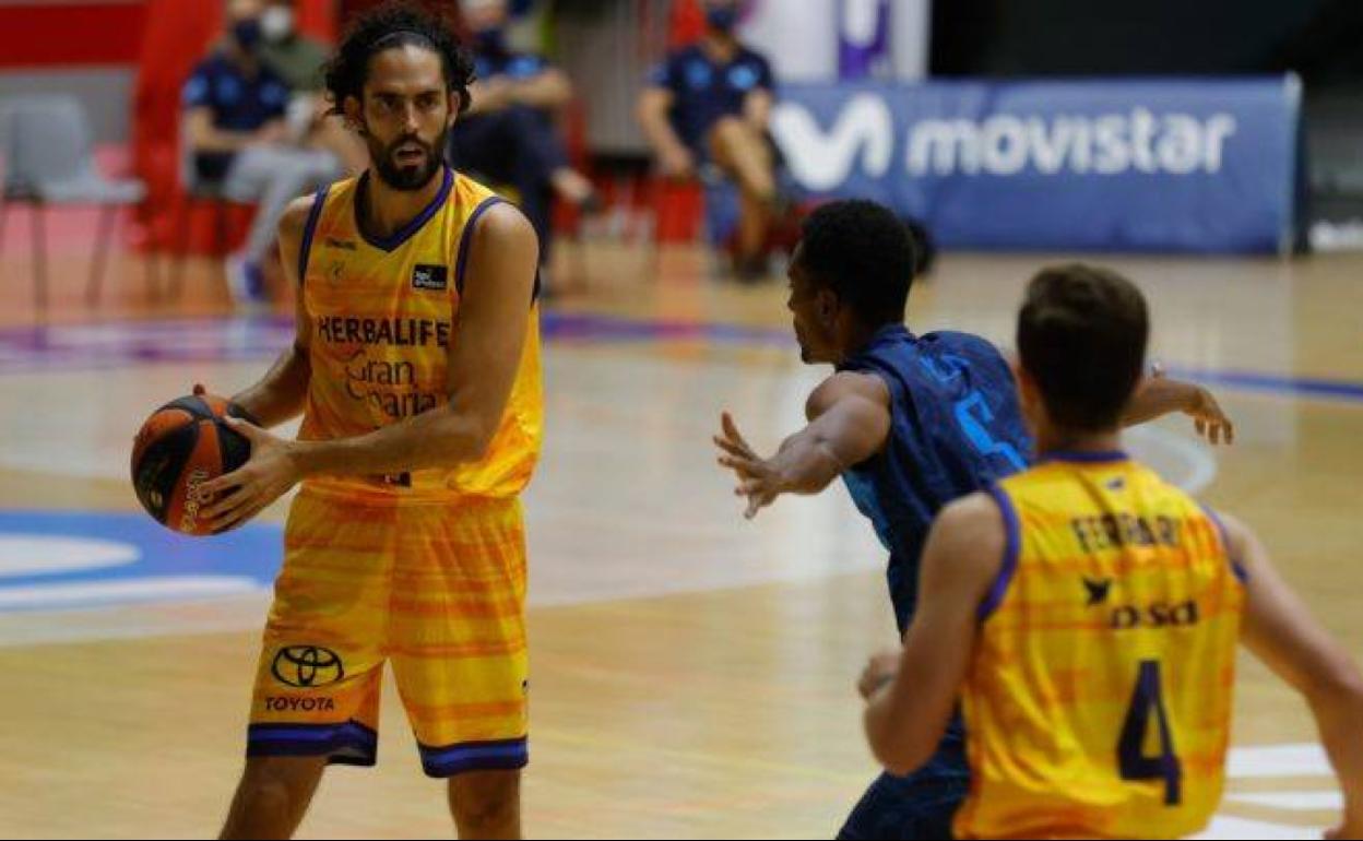 83-94. El Gran Canaria derrota con autoridad a un Estudiantes por hacer