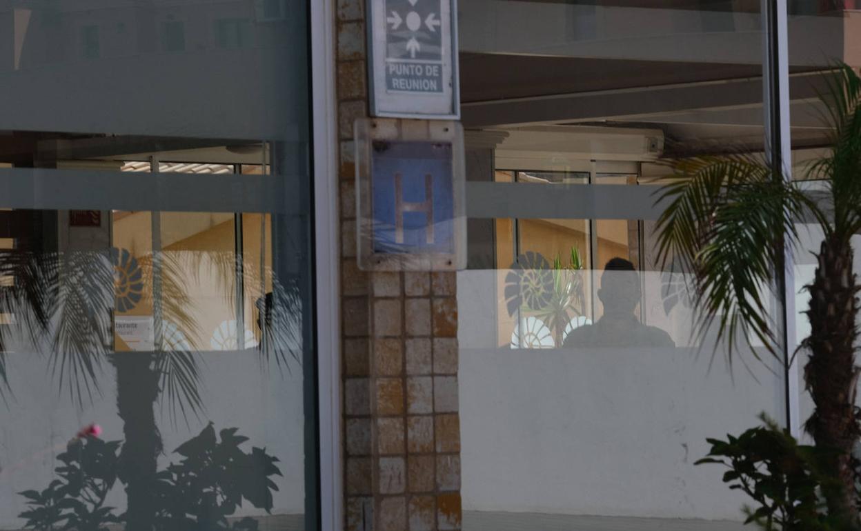 Amenaza infructuosa de demanda del presidente Blas Acosta