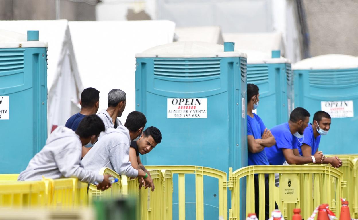 Del muelle como penal a la isla como limbo