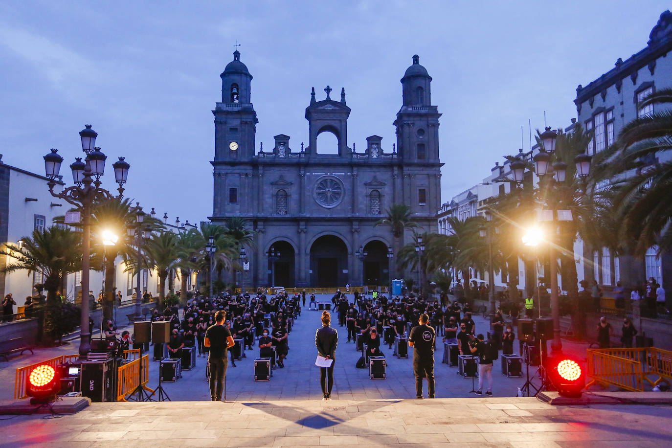 Momento de la lectura del manifiesto.