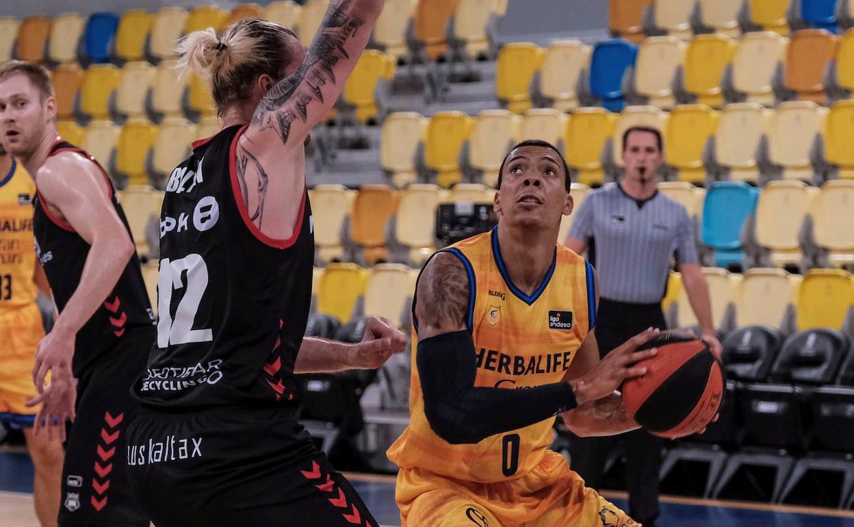 Victoria de altura del Granca en el debut liguero (107-102)