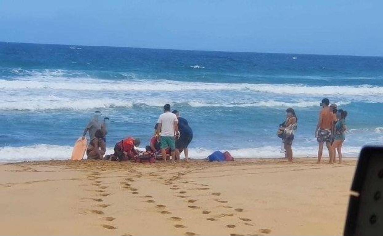 Rescatan a un bañista en Cofete