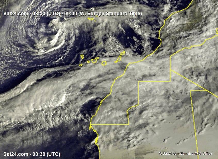 Una de las últimas imágenes de satélite de Theta cerca de las islas