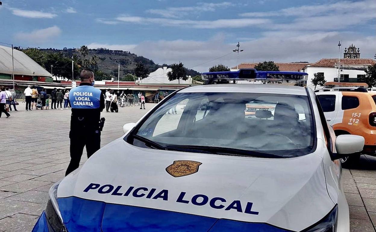 La Policía Local de La Laguna levanta 84 actas por no llevar mascarilla y 13 por 'botellón'