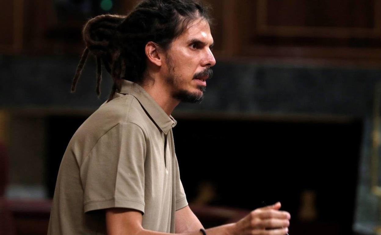 El diputado de Unidas Podemos Alberto Rodríguez Rodríguez y 