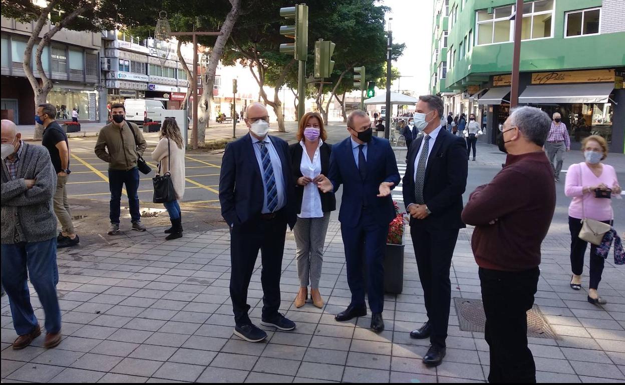 Mesa y López, para el peatón