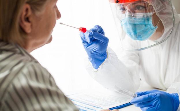 Estos son los 63 laboratorios donde los residentes canarios podrán hacerse la prueba del virus gratis