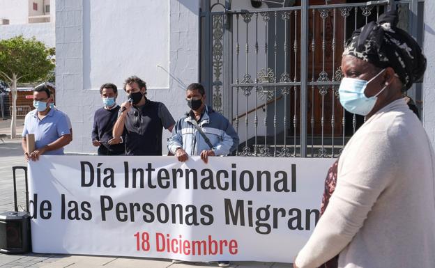 Cáritas denuncia continuas vulneraciones de derechos de los extranjeros en Canarias