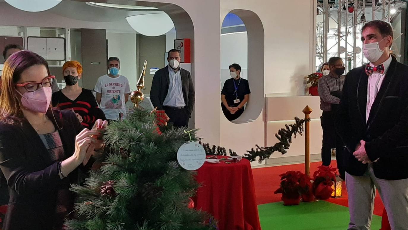 Fotos: Los Reyes Magos de Oriente acercan la Navidad al Museo Elder