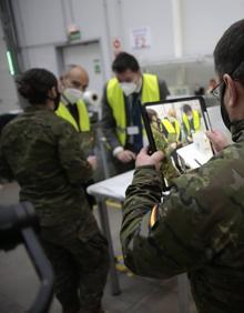 Imagen secundaria 2 - Las Fuerzas Armadas traerán la vacuna por aire a Canarias