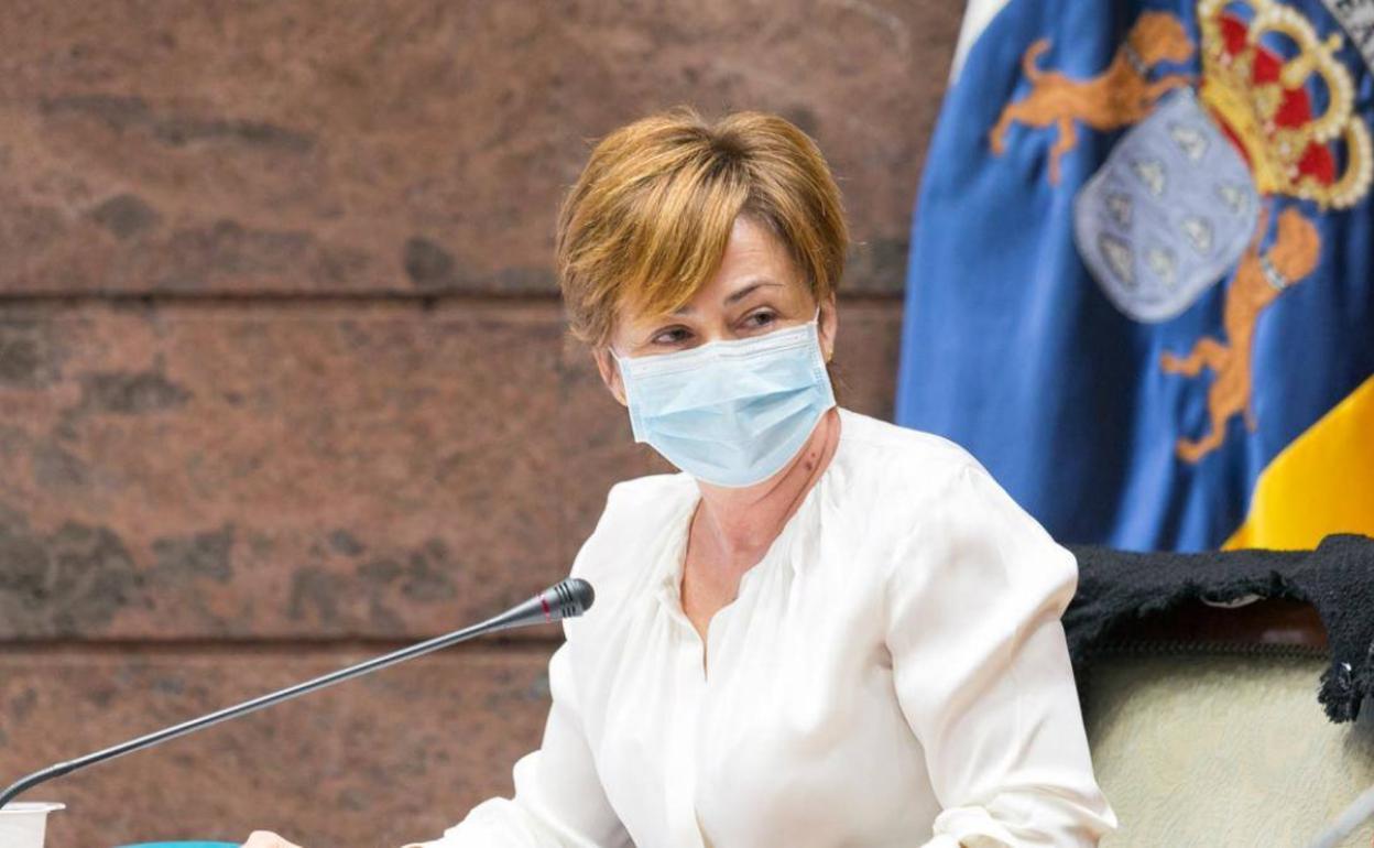 La rectora de la ULL, Rosa Aguilar, positivo por coronavirus