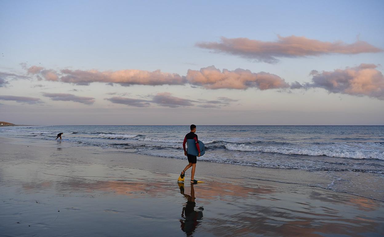 Canarias, zona 'turistrófica'