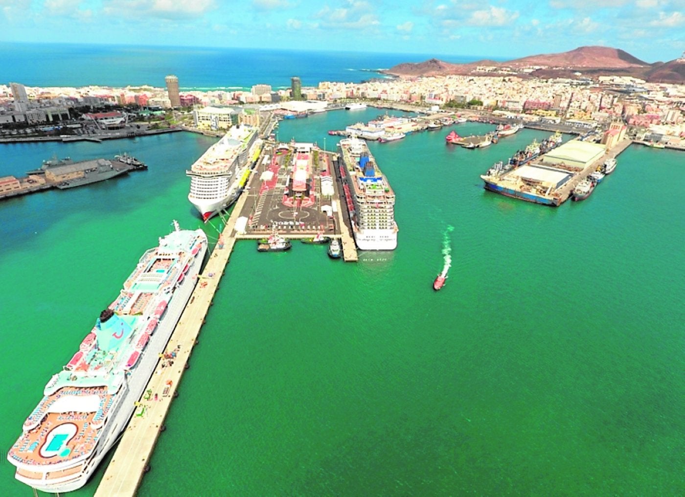Las exportaciones han caído en el archipiélago como consecuencia del parón económico. 