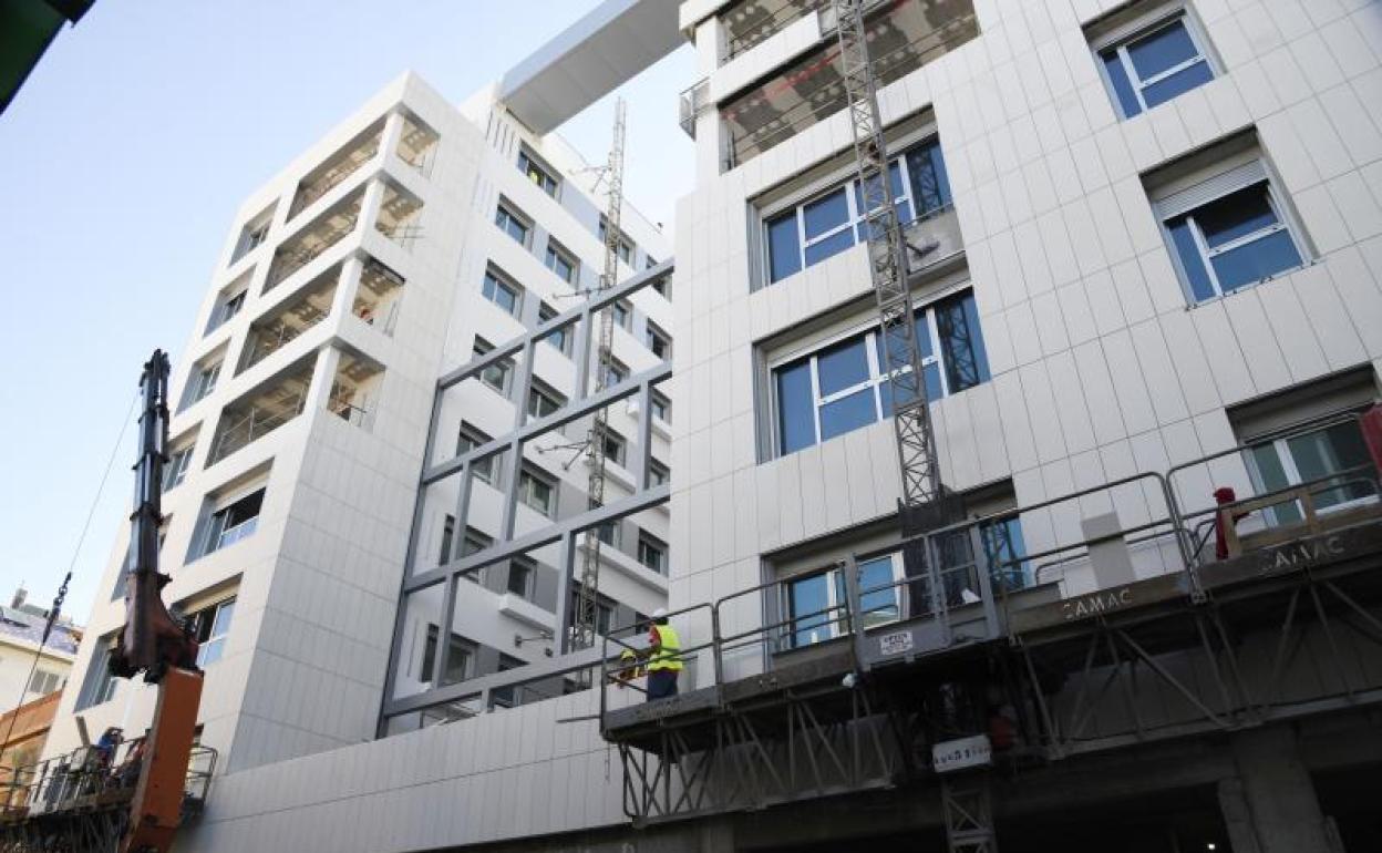 Actividad inmobiliaria.