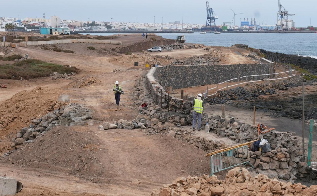 Las obras han empezado por la zona del Bikini. 