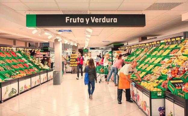 Mercadona dona 780 toneladas de productos de primera necesidad en Canarias
