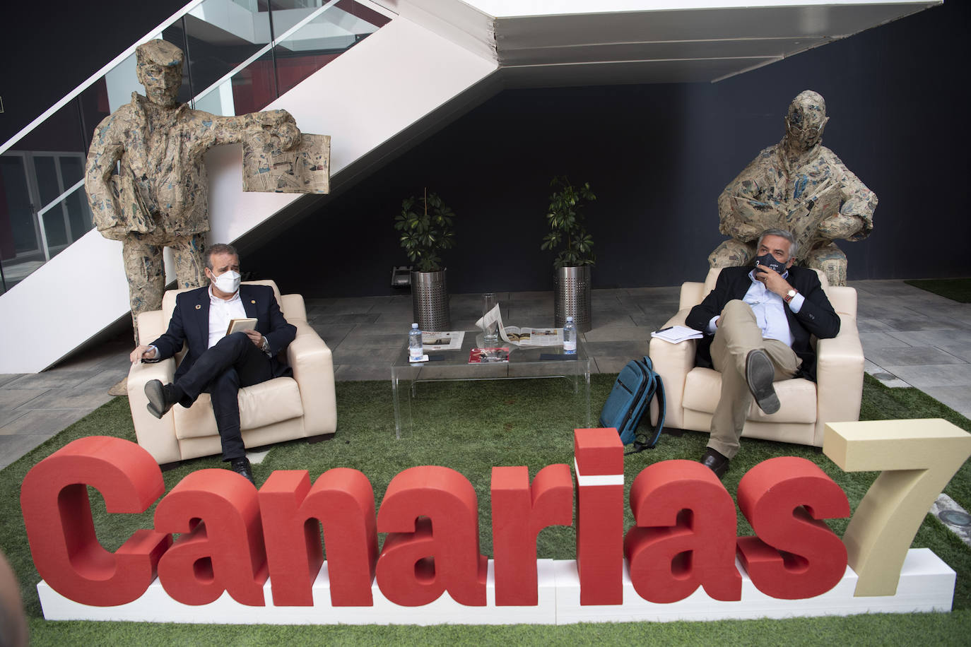 Fotos: Robaina y Serra cara a cara: dos modelos para el futuro de la ULPGC