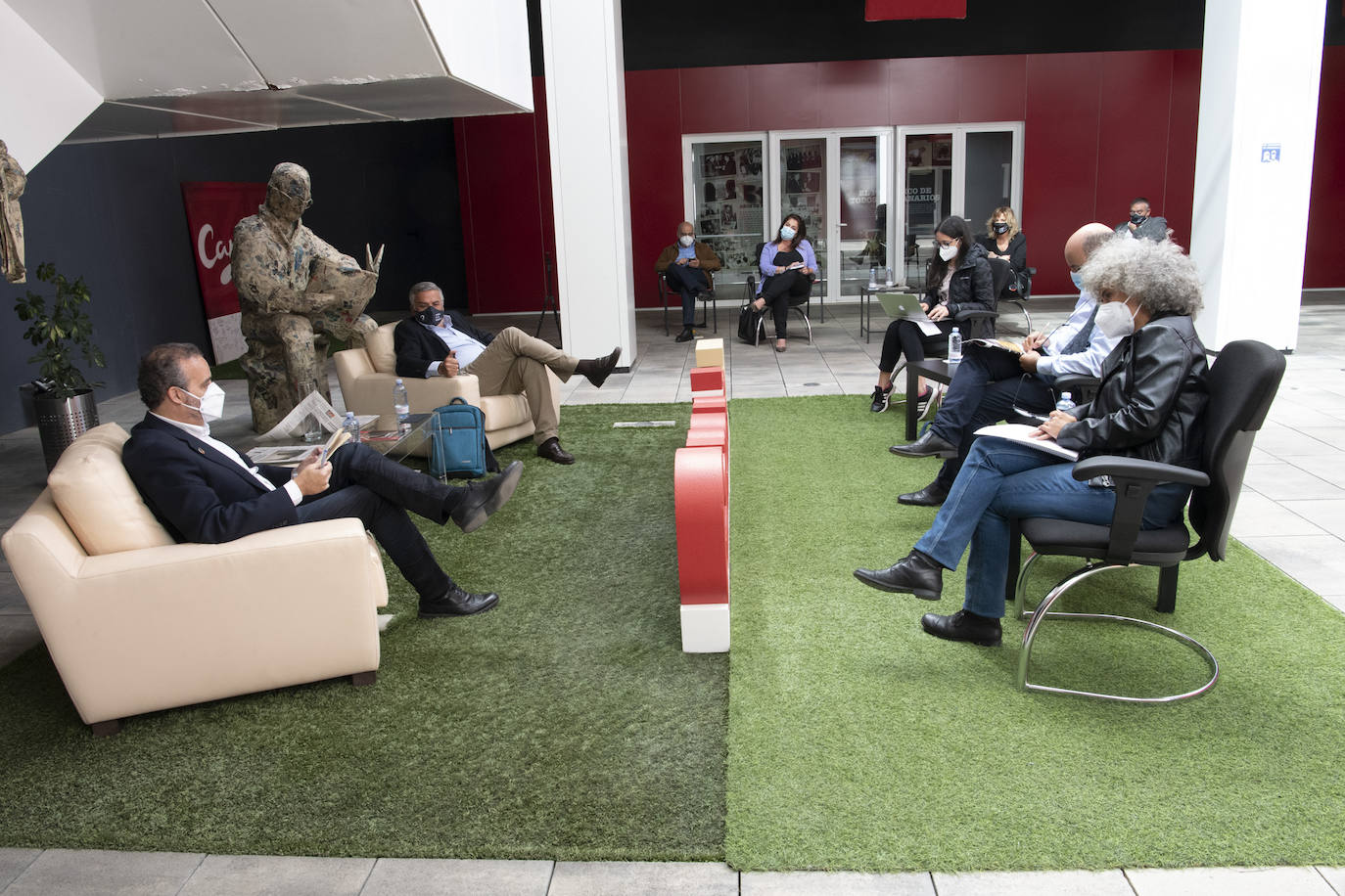 Fotos: Robaina y Serra cara a cara: dos modelos para el futuro de la ULPGC