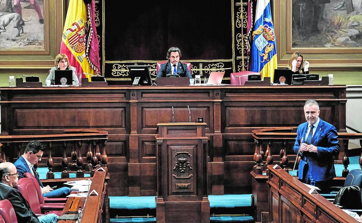 Semidioses; humanos...