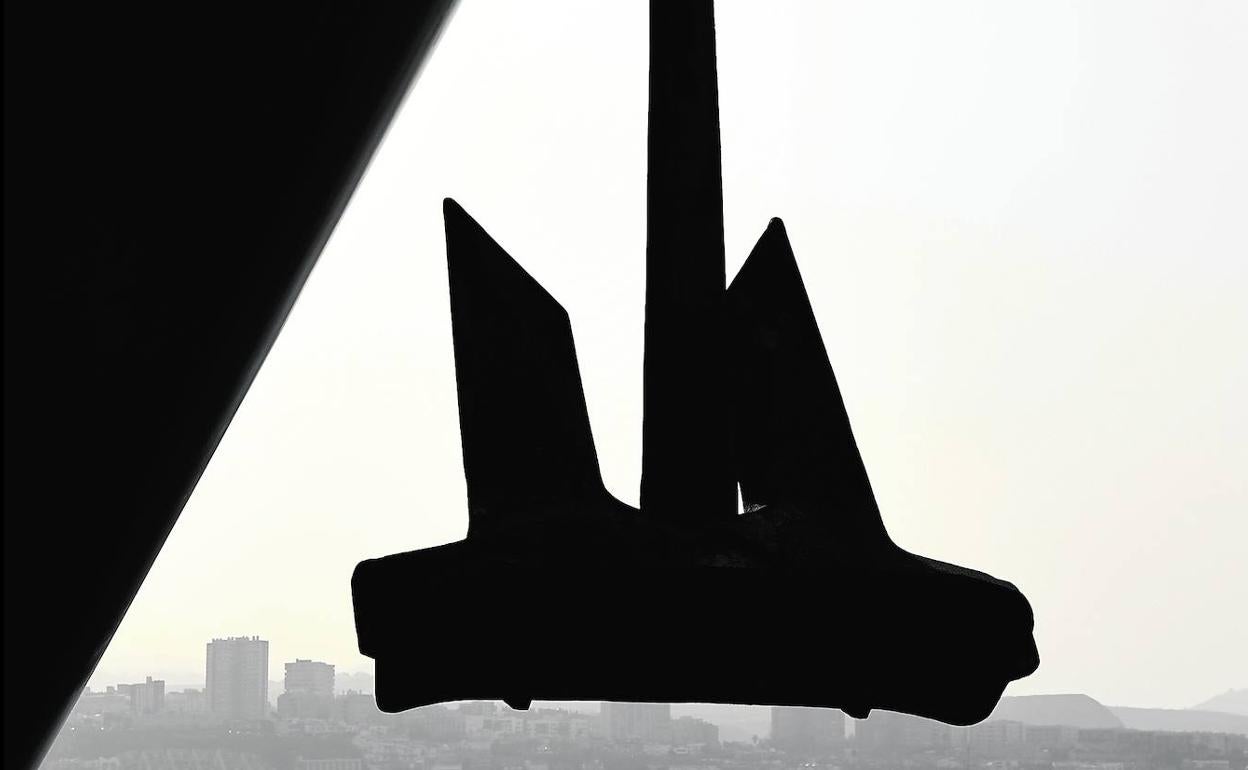 Descargue el suplemento completo Especial Puertos, Transportes y Logística en formato pdf