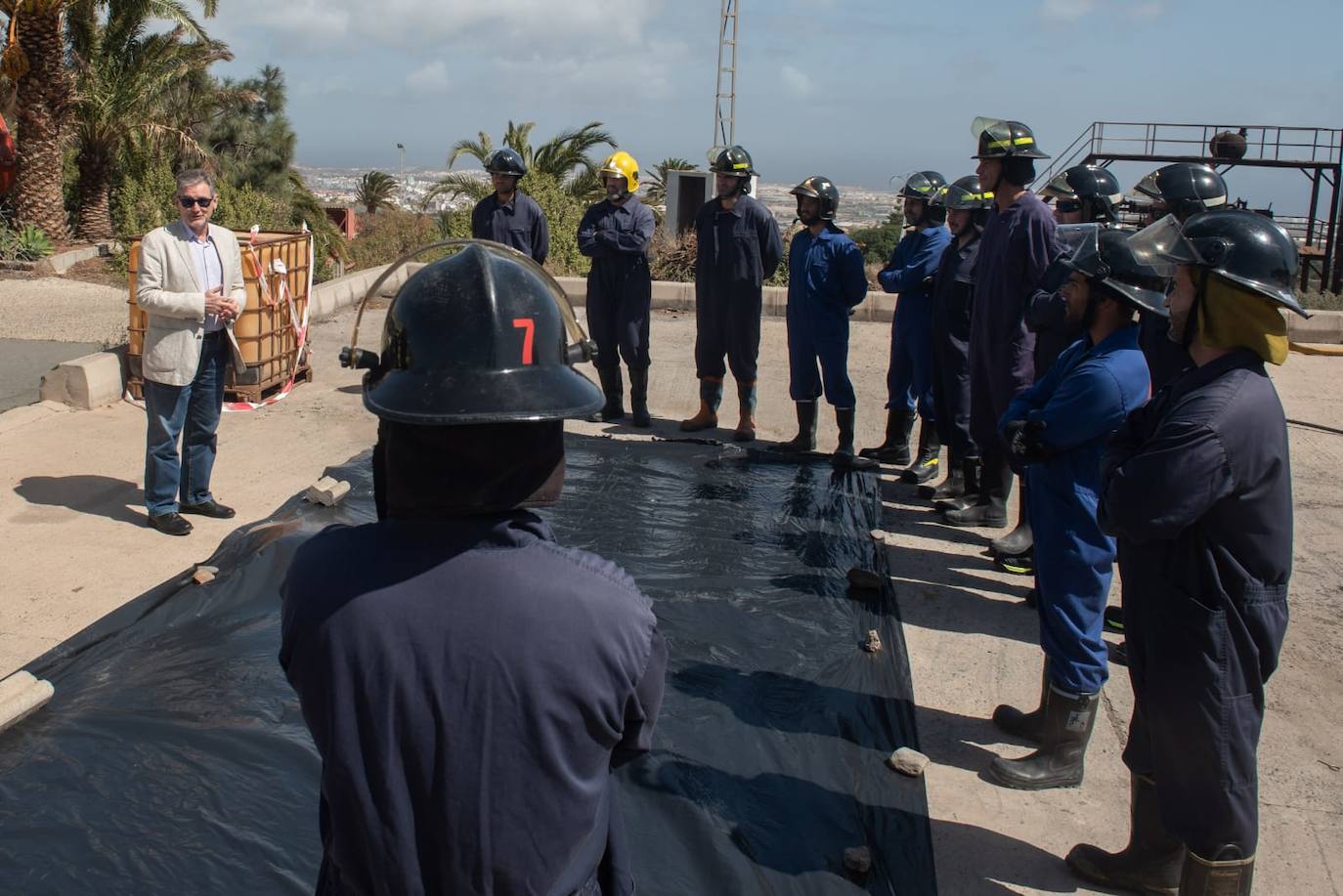 Bomberos en una iniciativa formativa. 
