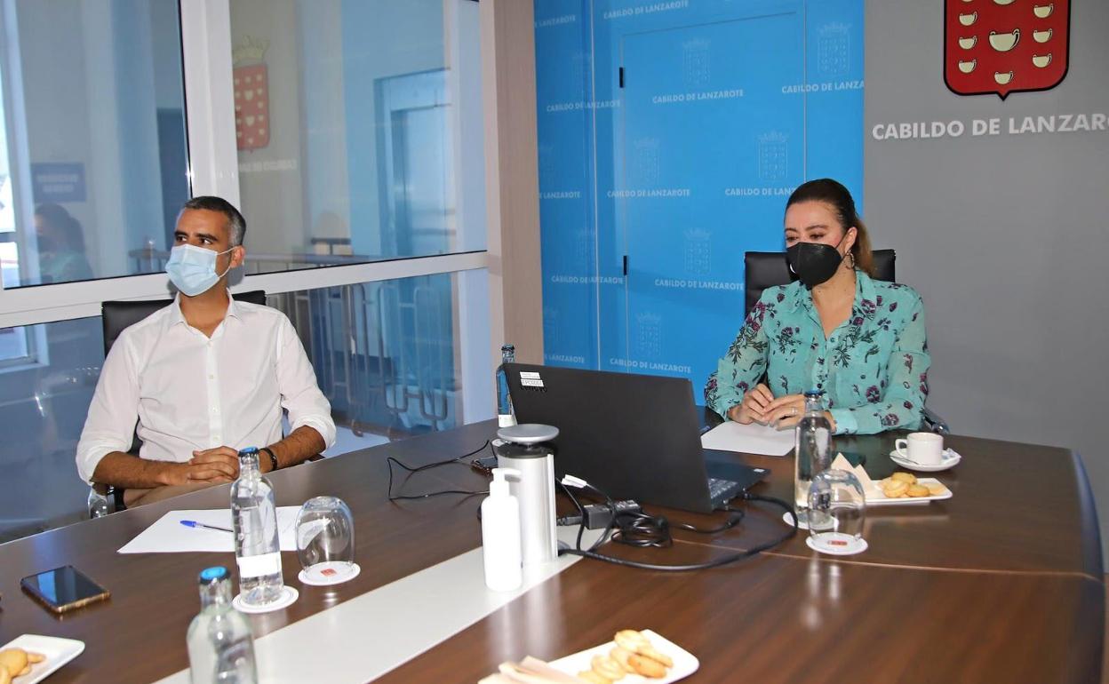 Corujo, en el encuentro telemático con alcaldes. 