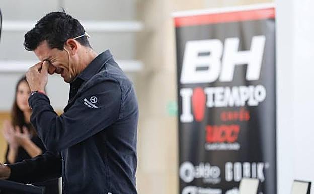 Coloma no ha podido contener las lágrimas al anunciar su retirada. 