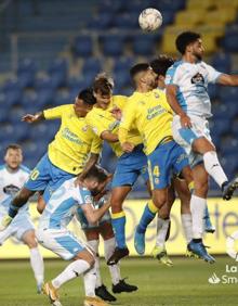 Imagen secundaria 2 - Atracón de goles y sonrisas de la UD (6-1)