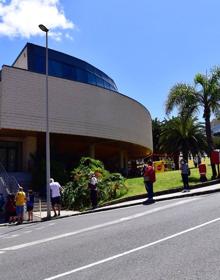 Imagen secundaria 2 - Un grave error interno en el Negrín desata la confusión sobre la vacunación