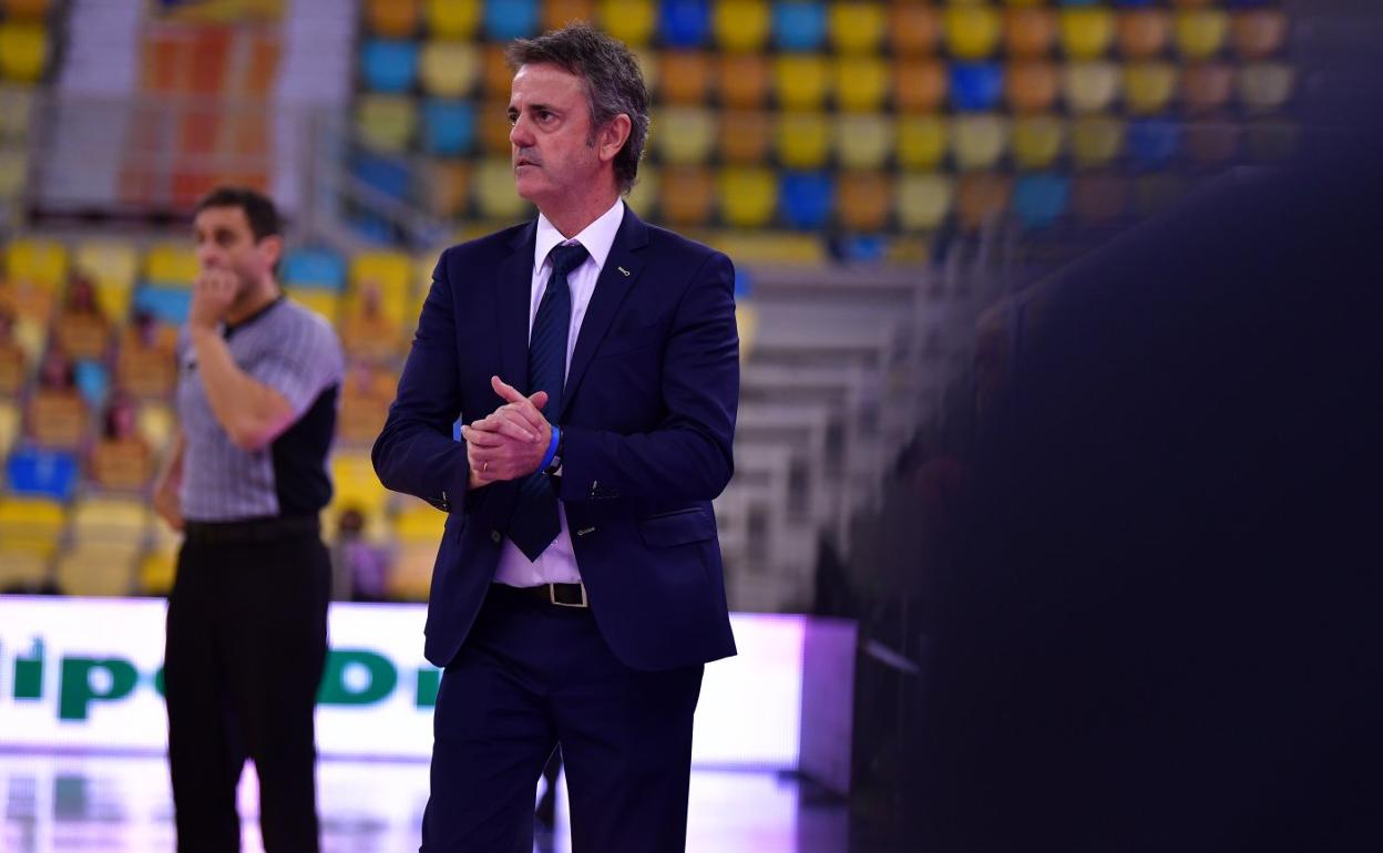 Fisac espera sumar en grupo en tierras gallegas para seguir optando al Playoff. 