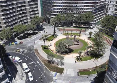 Imagen secundaria 1 - La Plaza de España se abre al peatón