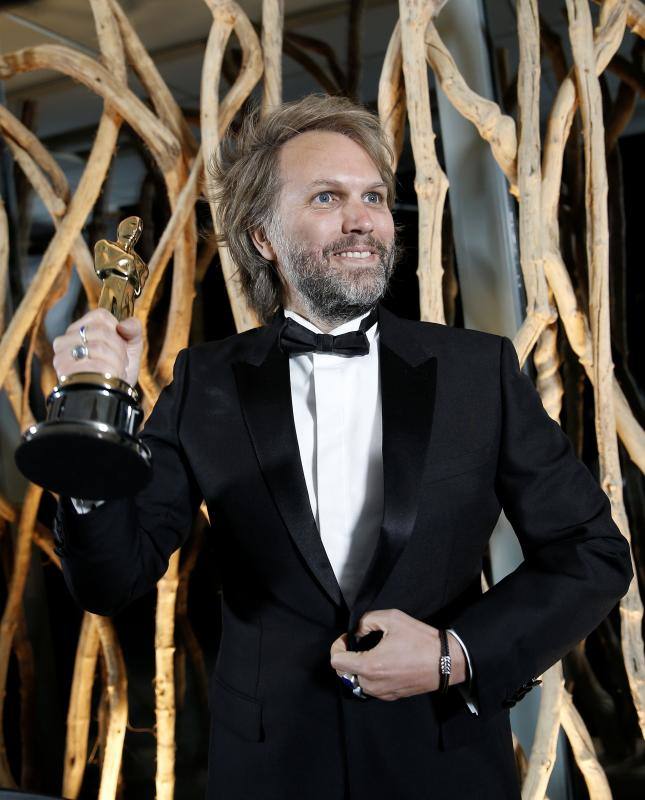 Florian Zeller (en la imagen desde París) y Christopher Hampton fueron los ganadores del Mejor Guión Adaptado por 'El padre'. 