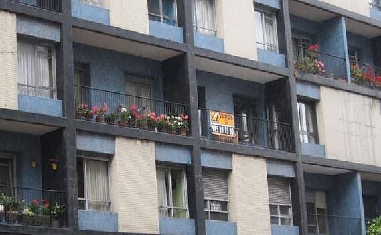 El precio de la vivienda de segunda mano cae en Canarias un 2,3%