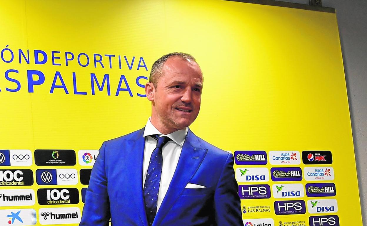 Luis Helguera, director deportivo de la UD Las Palmas, ya trabaja en clave de futuro. 