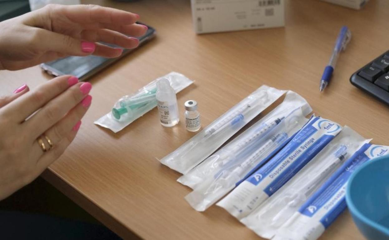 Elementos para vacunar. 