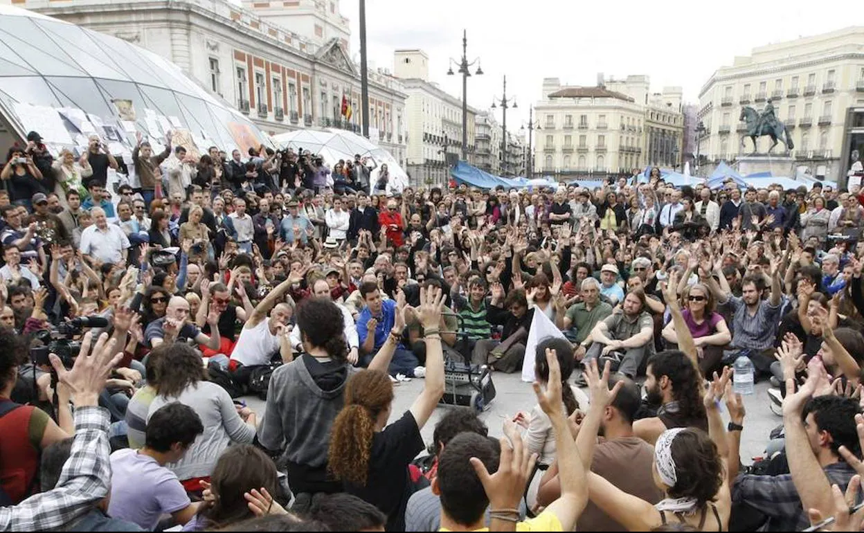 Asambleas de los 'indignados' del 15M en la Puerta del Sol.