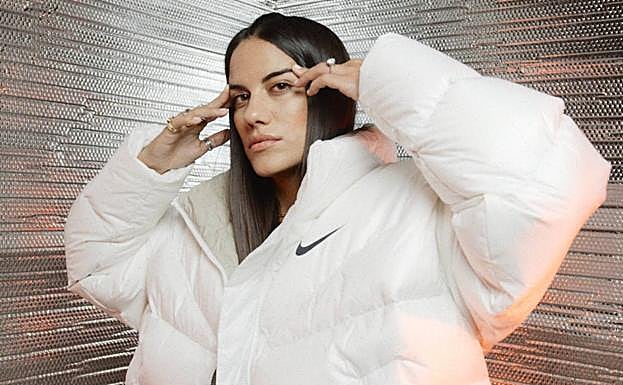 Sofi de la Torre, portada de C7