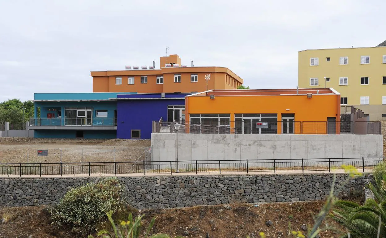 Arucas, sin plazas públicas educativas de 0 a 3 años, sigue sin inaugurar la escuela infantil