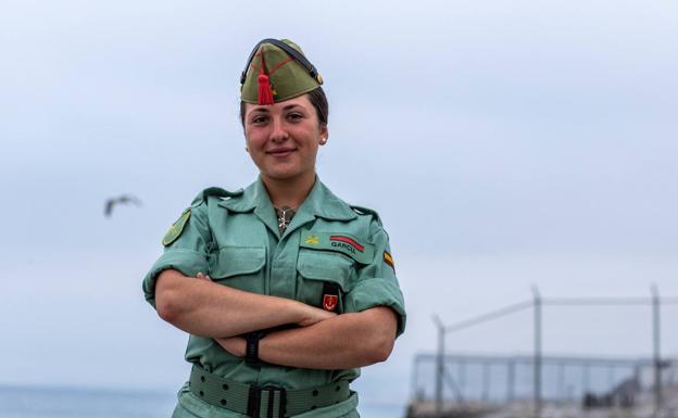 Saray García, miembro del Grupo de soldados de la IV Bandera Cristo de Lepanto del Tercio Duque de Alba 2º de la Legión, en Ceuta